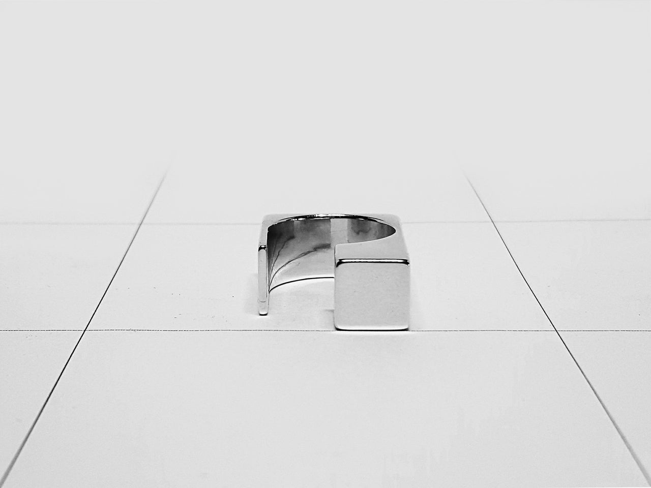RIFT RING 2.2.SILVER
