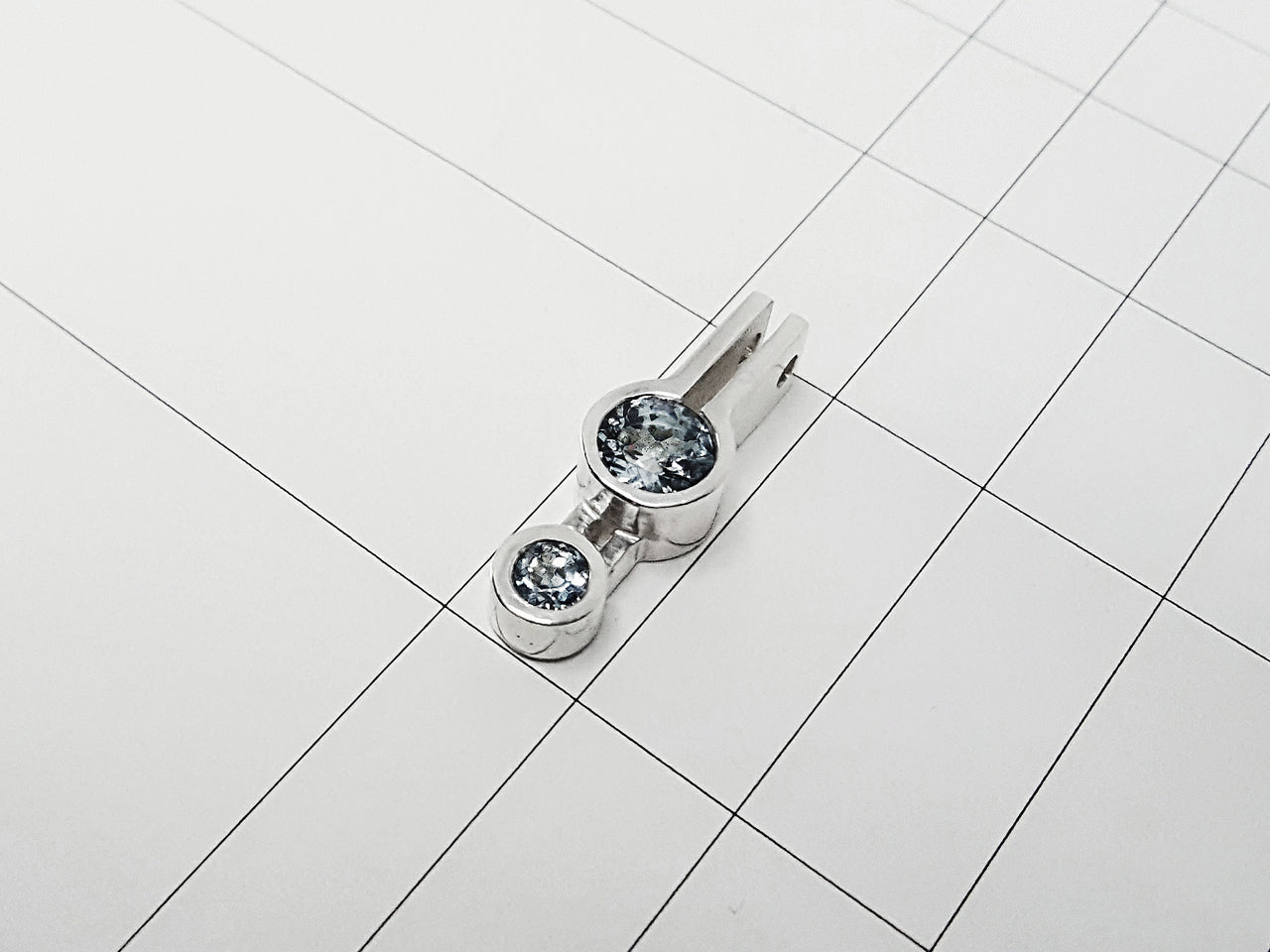 BASIN NECKLACE 2.3.SILVER